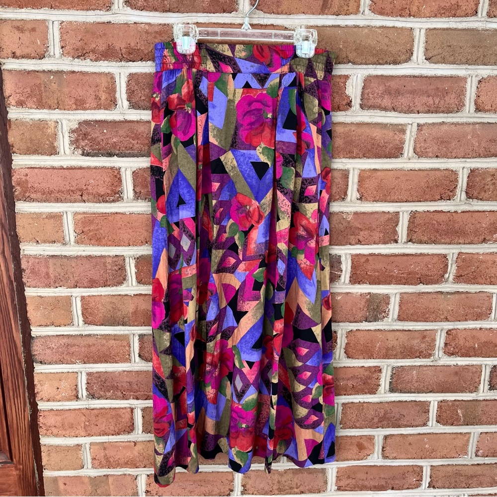Colorful summer weight maxi skirt vintage.  size: small